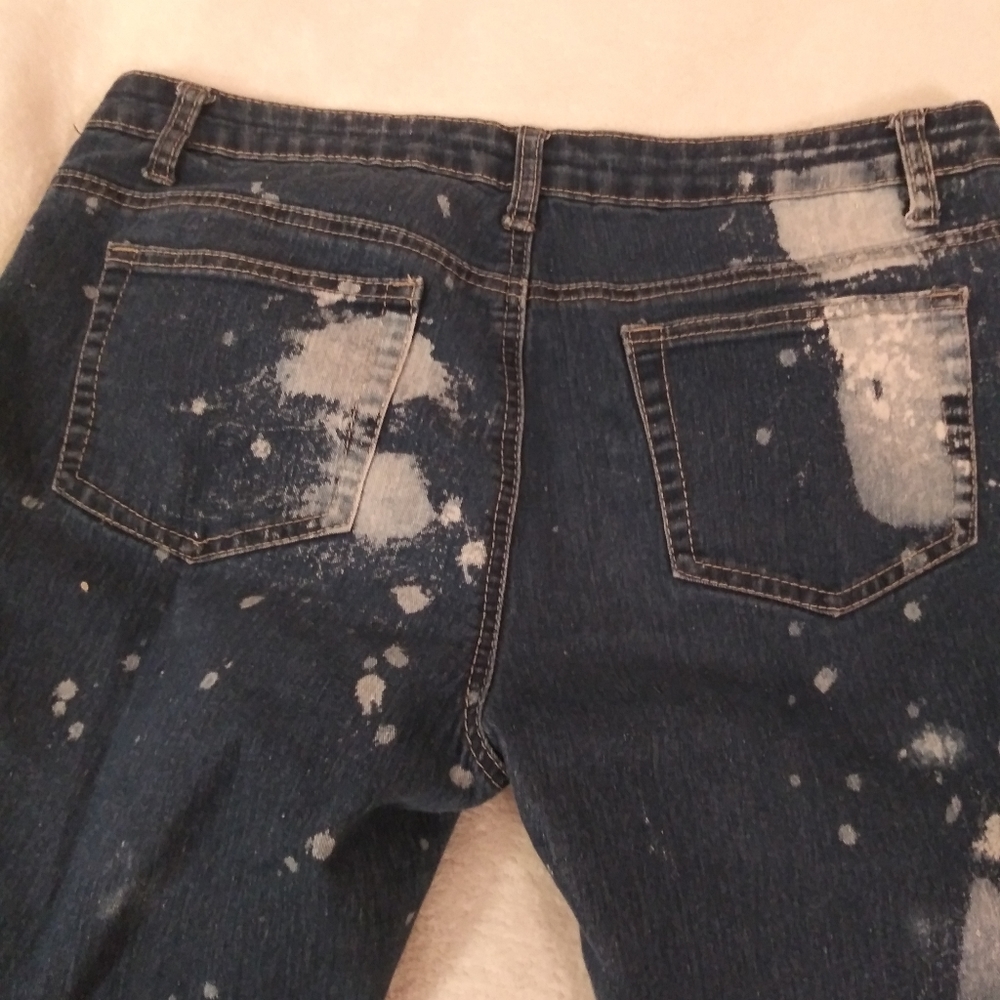 VIP Jeans - Picture 2 of 3